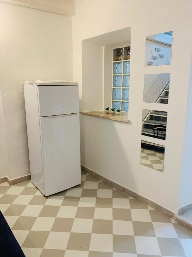 Wonderful Apartment In Old Alghero Exteriör bild