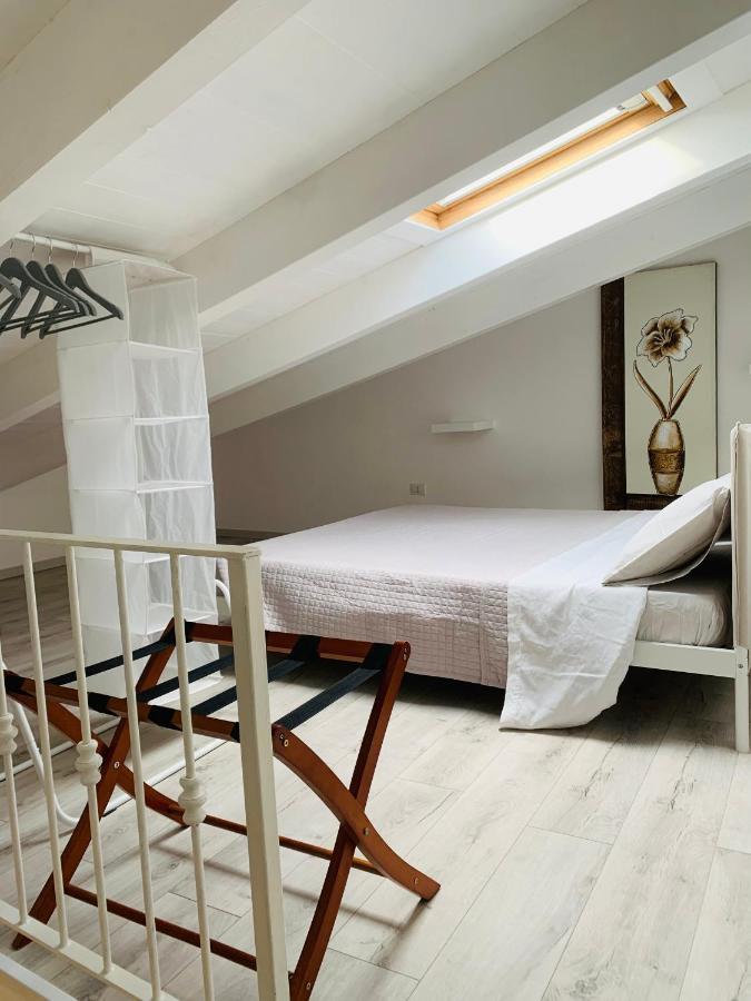 Wonderful Apartment In Old Alghero Exteriör bild
