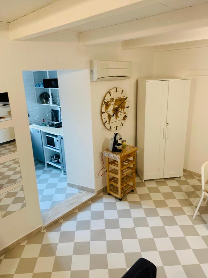 Wonderful Apartment In Old Alghero Exteriör bild